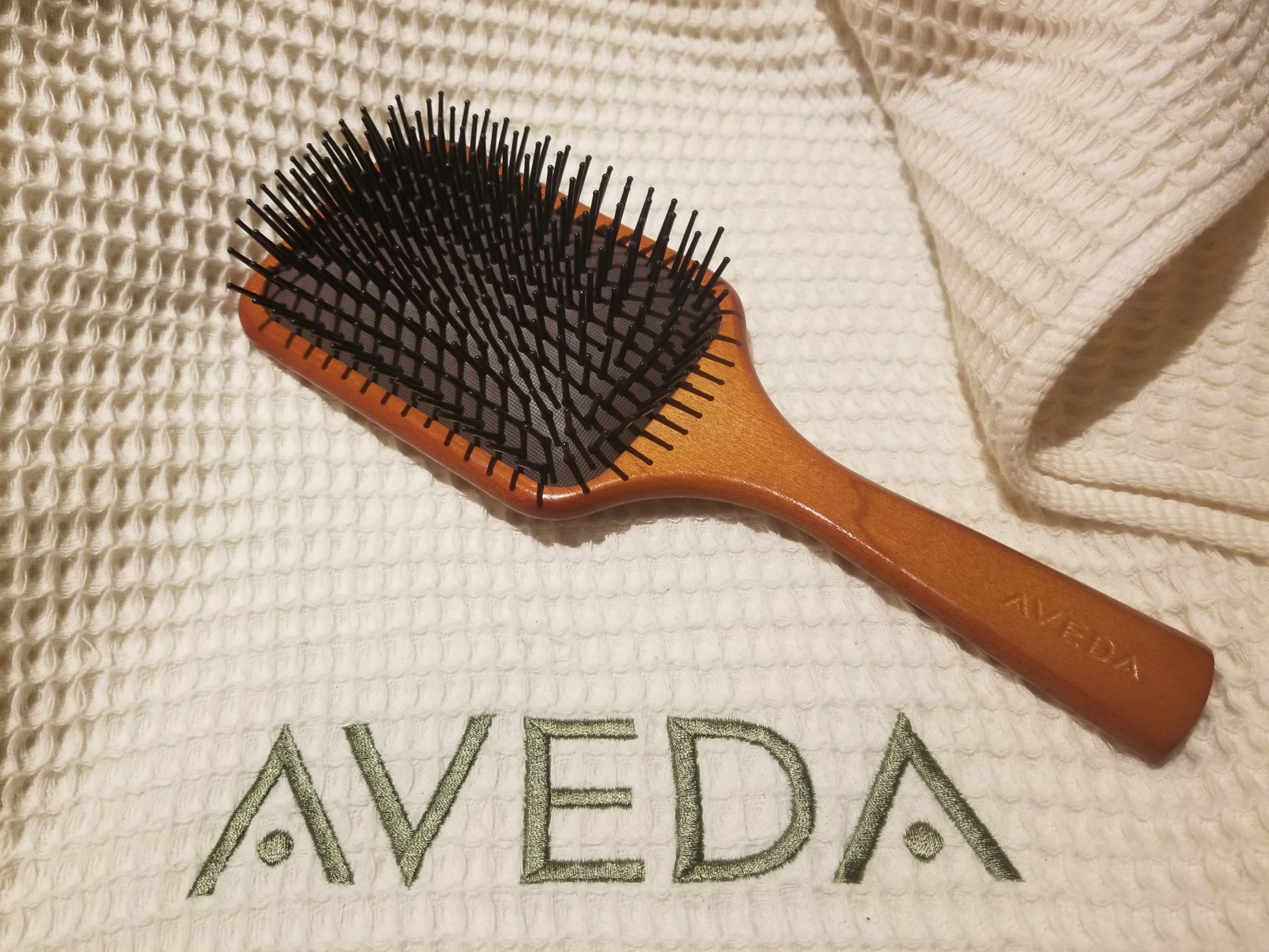 AVEDAパドルブラシ